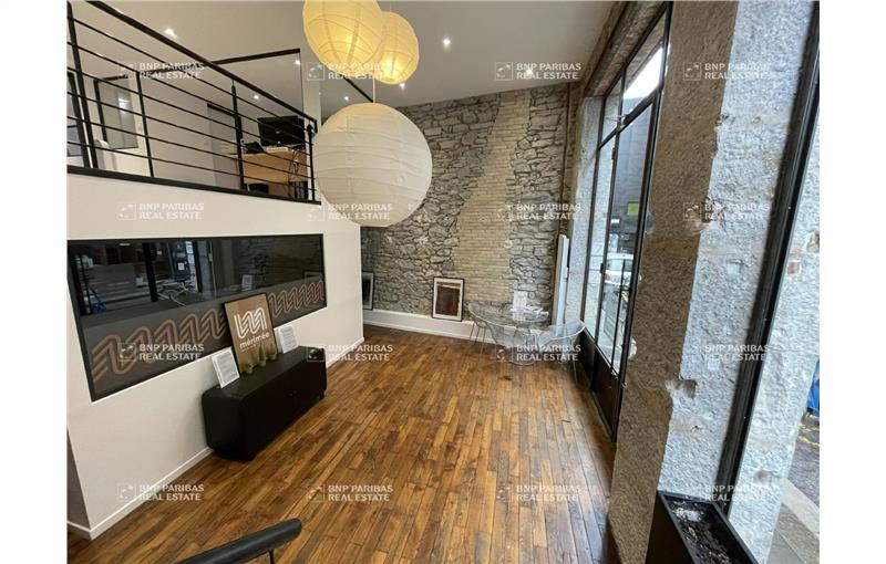 Vente de bureau de 140 m² à Grenoble - 38000 photo - 1