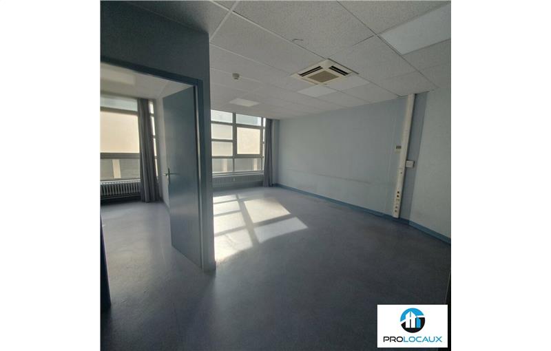 Vente de bureau de 390 m² à Grenoble - 38000 photo - 1