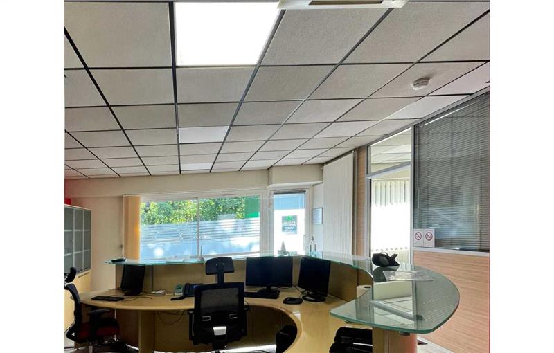 Vente de bureau de 140 m² à Grenoble - 38000 photo - 1