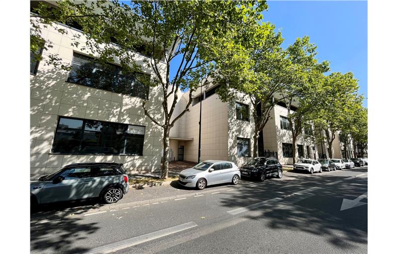 Bureau en vente de 549 m² à La Garenne-Colombes - 92250 photo - 1