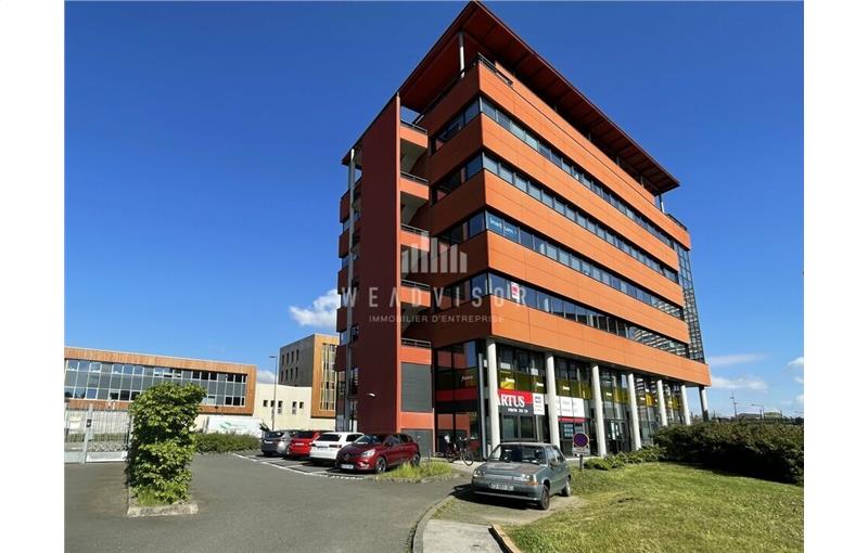 Vente de bureau de 219 m² à Le Mans - 72000 photo - 1