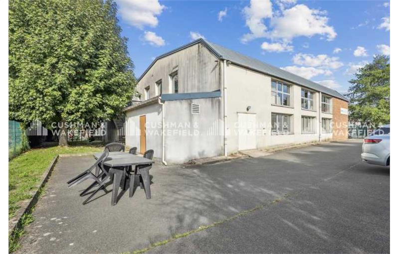 Vente de bureau de 731 m² à Les Ulis - 91940 photo - 1