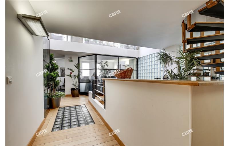 Achat de bureau de 572 m² à Levallois-Perret - 92300 photo - 1