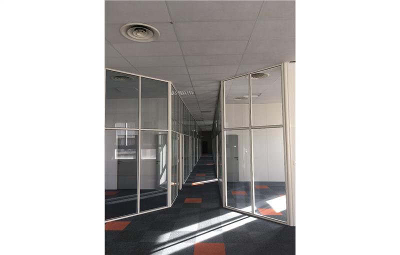 Vente de bureau de 650 m² à Limoges - 87000 photo - 1