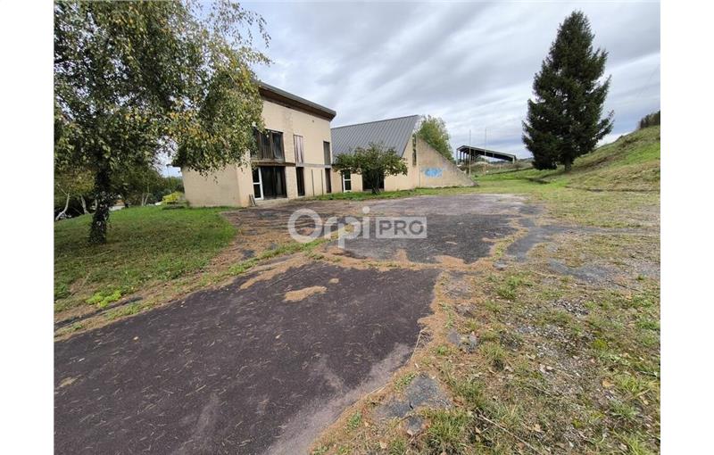 Vente de bureau de 280 m² à Malemort-sur-Corrèze - 19360 photo - 1