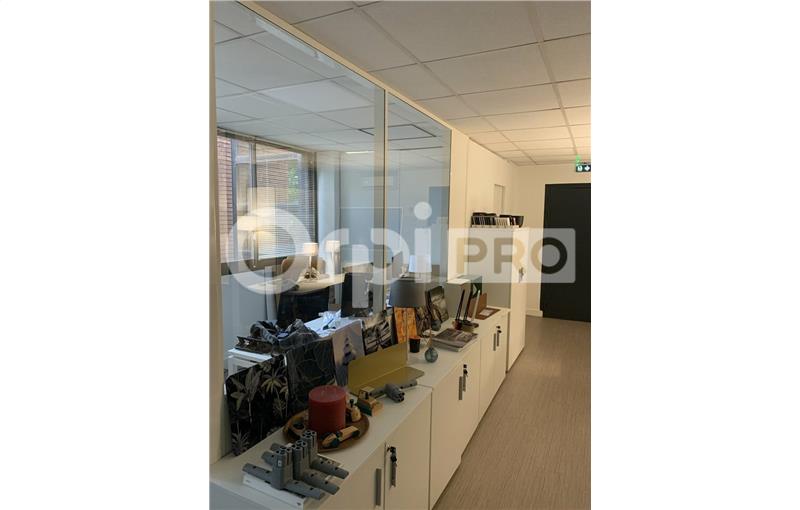 Vente de bureau de 75 m² à Mérignac - 33700 photo - 1