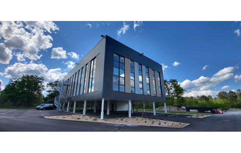 Achat de bureau de 463 m² à Mérignac - 33700 photo - 1