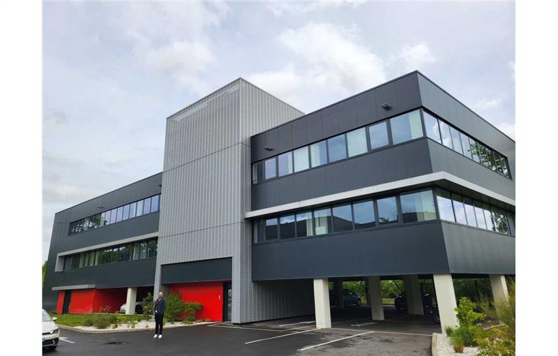 Bureau en vente de 1 646 m² à Mérignac - 33700 photo - 1