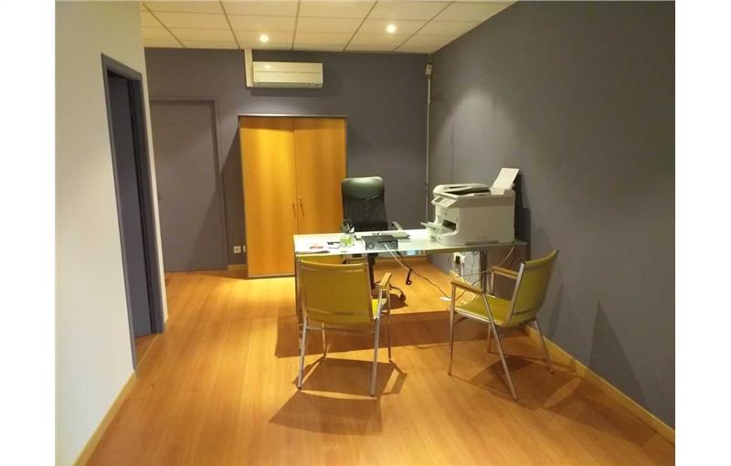 Achat de bureau de 243 m² à Montpellier - 34000 photo - 1