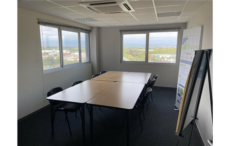 Vente de bureau de 220 m² à Mulhouse - 68100 photo - 1