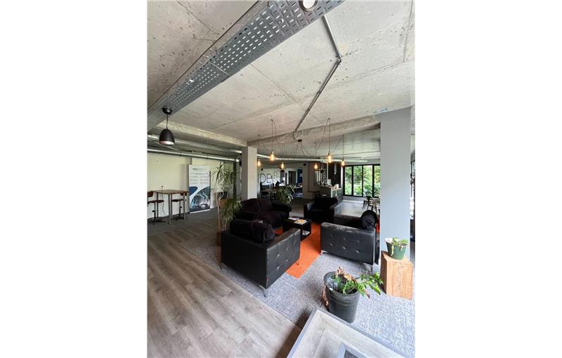 Vente de bureau de 197 m² à Nantes - 44000 photo - 1