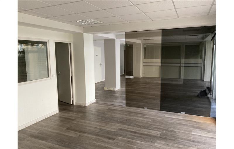 Vente de bureau de 314 m² à Nantes - 44000 photo - 1