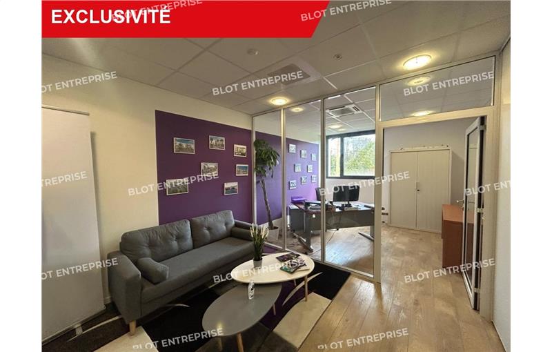 Vente de bureau de 204 m² à Orvault - 44700 photo - 1