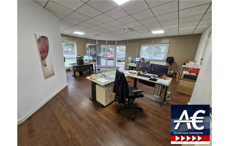 Vente de bureau de 336 m² à Orvault - 44700 photo - 1