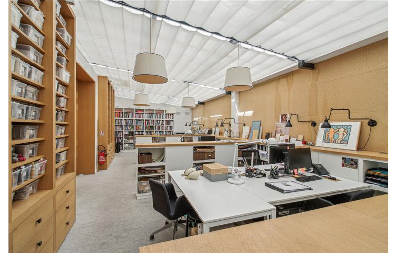 Vente de bureau de 153 m² à Paris 11 - 75011 photo - 1