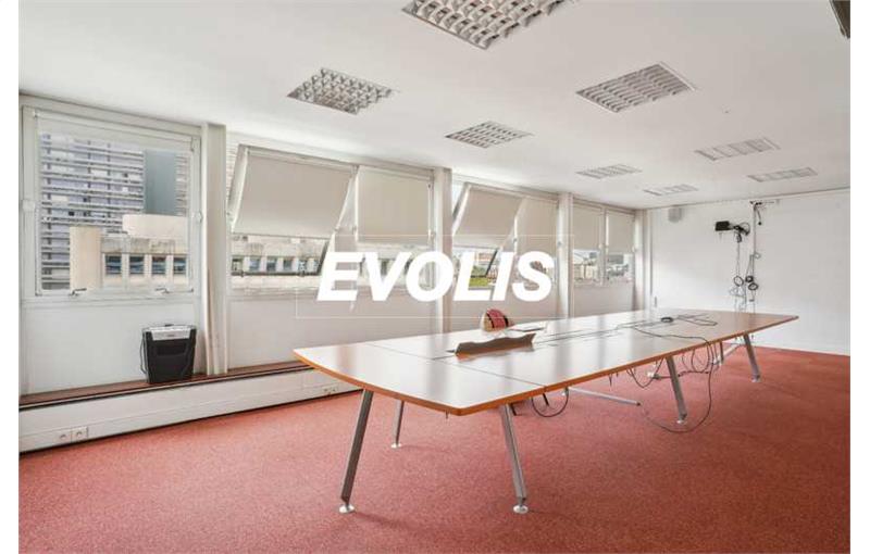 Vente de bureau de 274 m² à Paris 13 - 75013 photo - 1