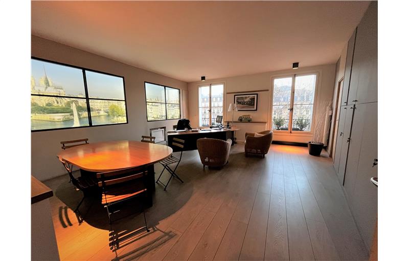 Vente de bureau de 132 m² à Paris 16 - 75016 photo - 1