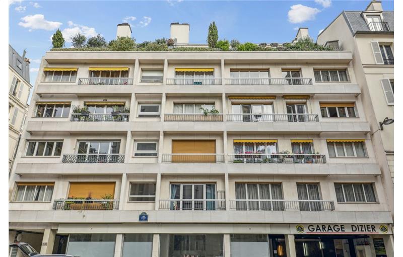 Vente de bureau de 535 m² à Paris 17 - 75017 photo - 1