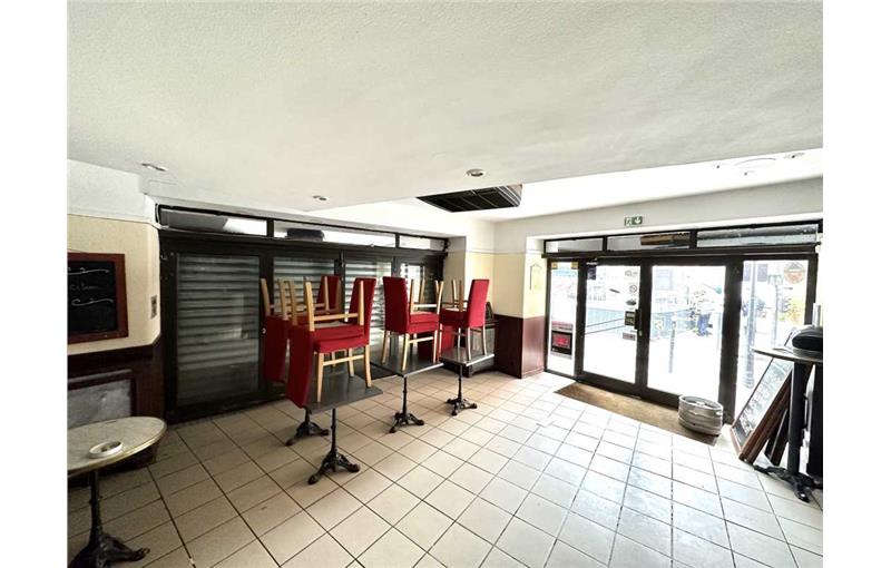 Vente de bureau de 128 m² à Paris 5 - 75005 photo - 1