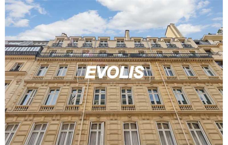 Vente de bureau de 364 m² à Paris 8 - 75008 photo - 1