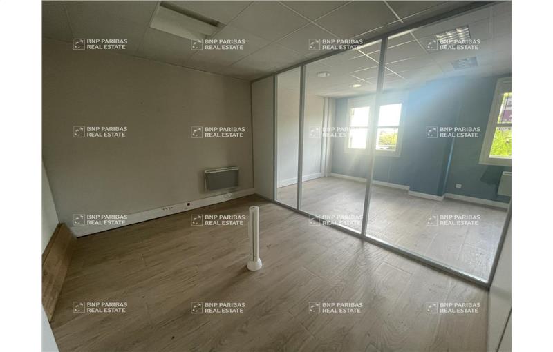 Achat de bureau de 111 m² à Rezé - 44400 photo - 1