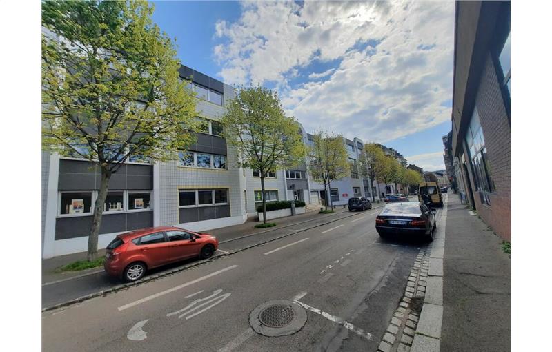 Bureau à acheter de 184 m² à Rouen - 76000 photo - 1