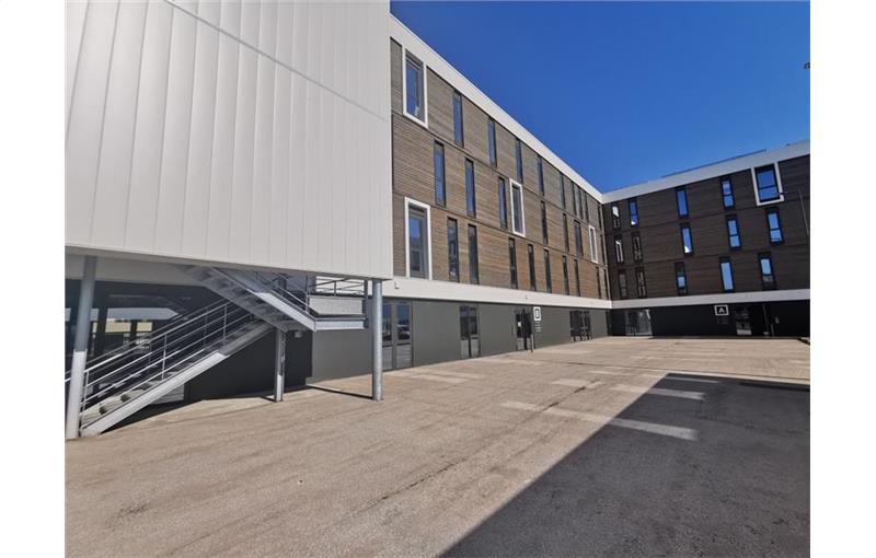 Vente de bureau de 216 m² à Saint-Brieuc - 22000 photo - 1