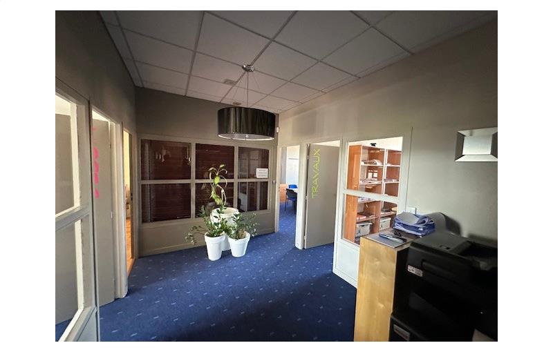 Vente de bureau de 186 m² à Saint-Étienne - 42000 photo - 1