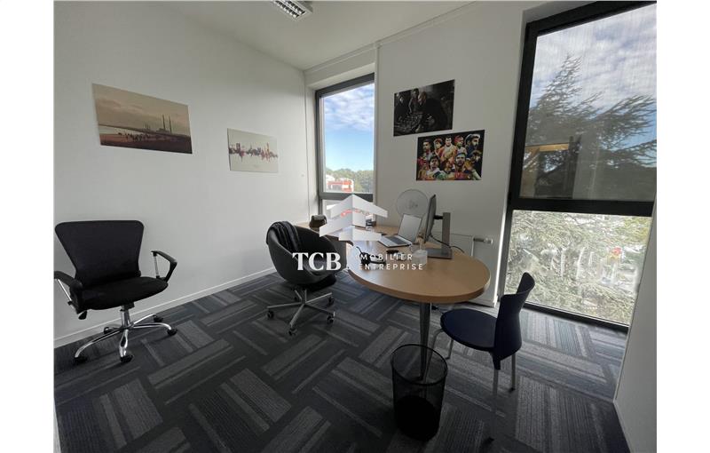 Vente de bureau de 132 m² à Saint-Sébastien-sur-Loire - 44230 photo - 1