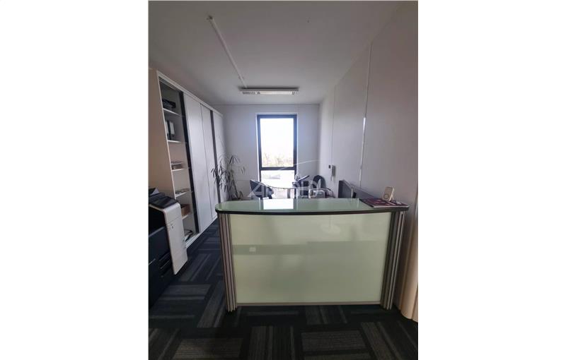 Vente de bureau de 115 m² à Saint-Sébastien-sur-Loire - 44230 photo - 1