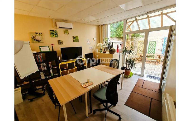 Vente de bureau de 154 m² à Soissons - 02200 photo - 1