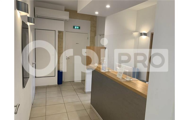 Vente de bureau de 79 m² à Sommières - 30250 photo - 1