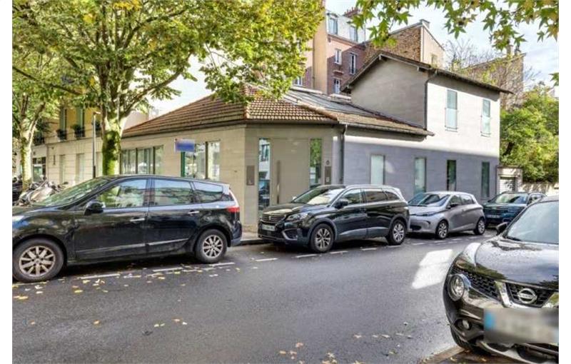 Vente de bureau de 260 m² à Suresnes - 92150 photo - 1