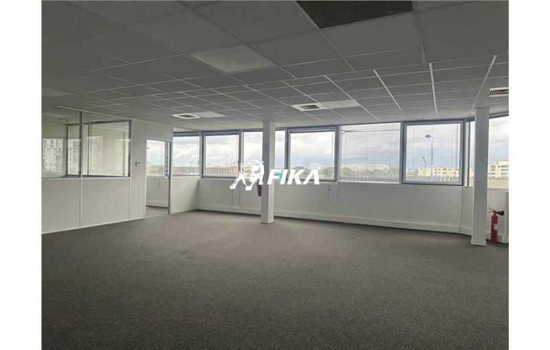 Vente de bureau de 171 m² à Toulouse - 31000 photo - 1