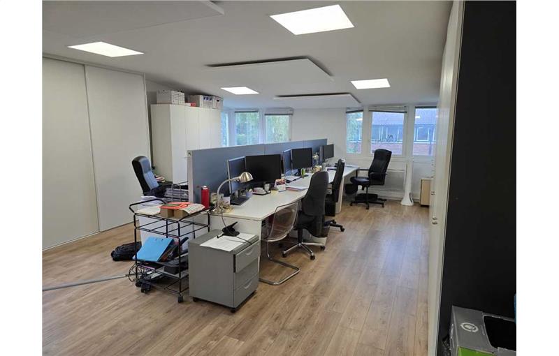 Vente de bureau de 760 m² à Villeneuve-d'Ascq - 59491 photo - 1