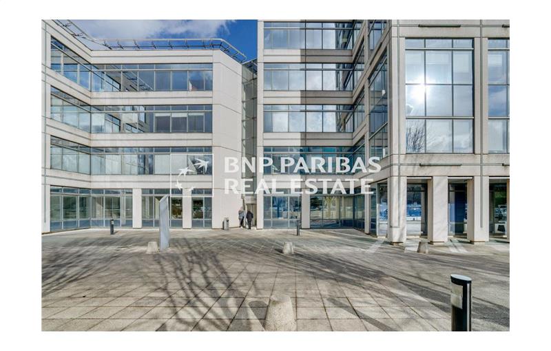 Vente de bureau de 1 589 m² à Villepinte - 93420 photo - 1