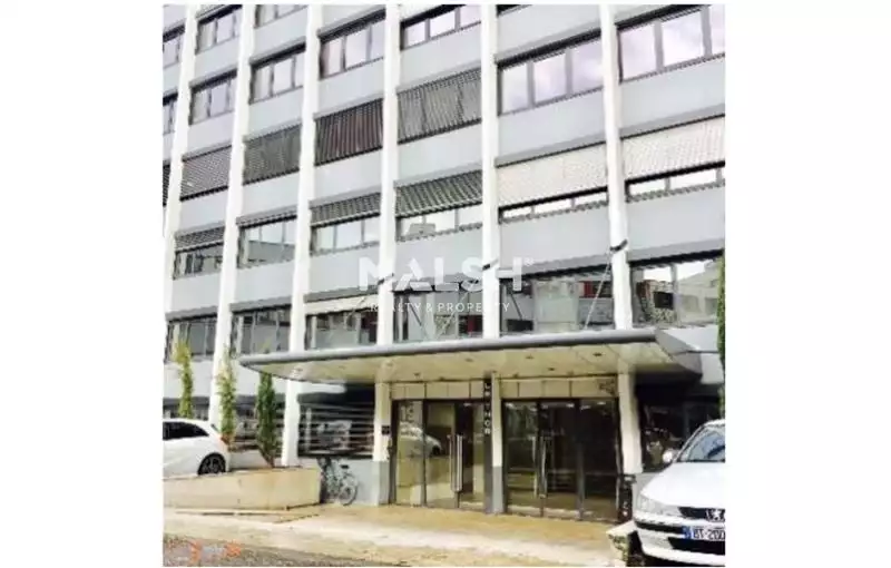 Bureau à vendre de 338 m² à Villeurbanne - 69100