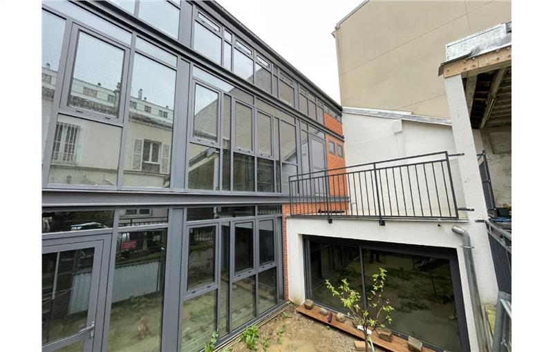 Bureau en vente de 228 m² à Vincennes - 94300 photo - 1