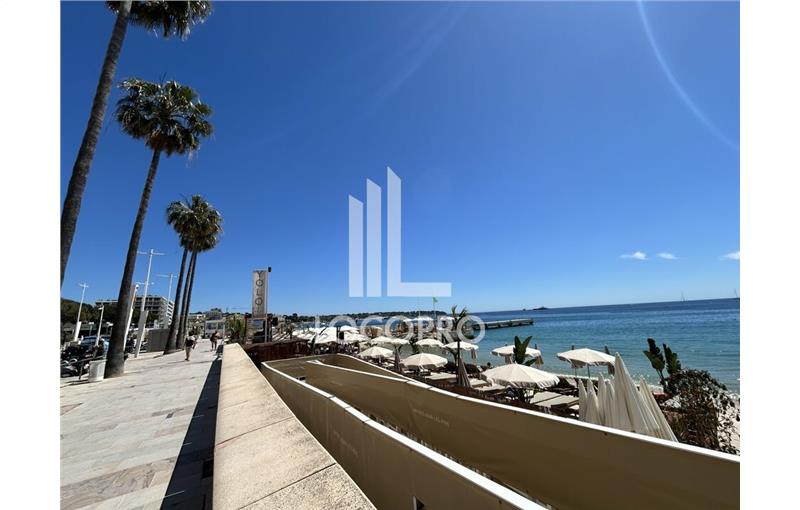 Vente de local commercial de 79 m² à Antibes - 06160 photo - 1