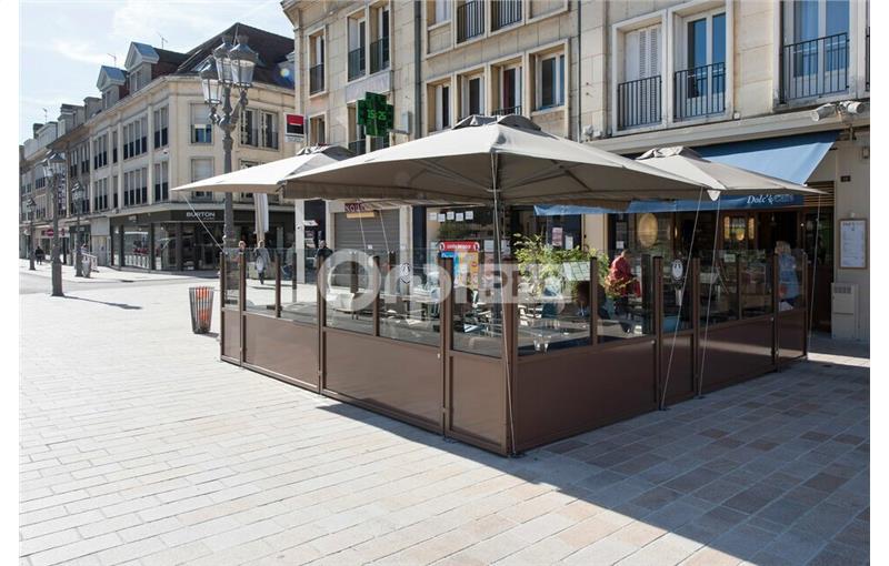 Fonds de commerce café hôtel restaurant en vente à Beauvais - 60000 photo - 1