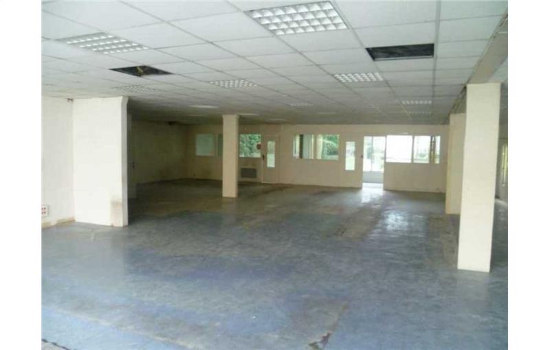 Achat de local commercial de 275 m² à Boulogne-Billancourt - 92100 photo - 1