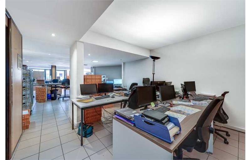 Achat de local commercial de 150 m² à Boulogne-Billancourt - 92100 photo - 1