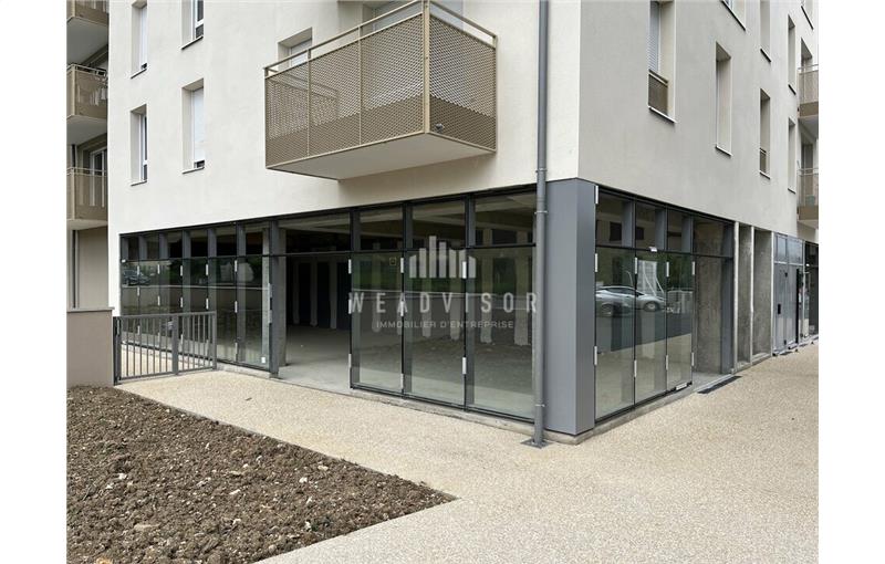 Vente de local commercial de 272 m² à Chambray-lès-Tours - 37170 photo - 1