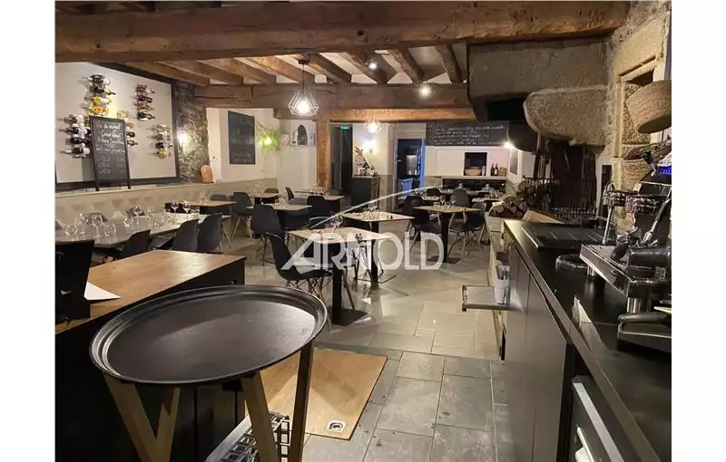 Fonds de commerce café hôtel restaurant en vente à Combourg - 35270