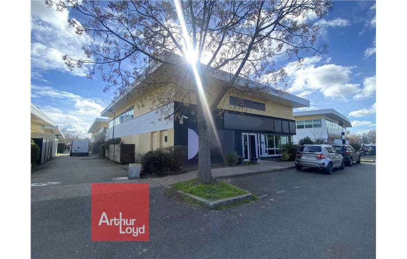 Vente de local commercial de 369 m² à Labège - 31670 photo - 1