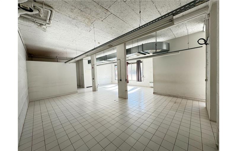 Local commercial en vente de 105 m² à Limoges - 87000 photo - 1