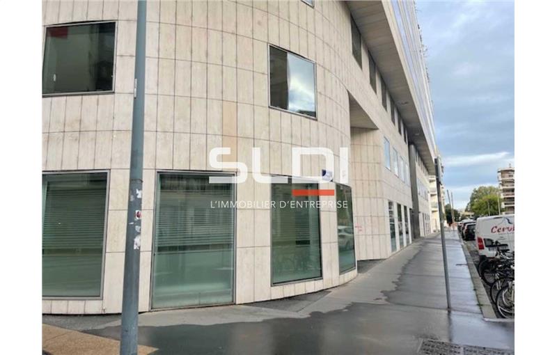 Vente de local commercial de 248 m² à Lyon 6 - 69006 plan - 1