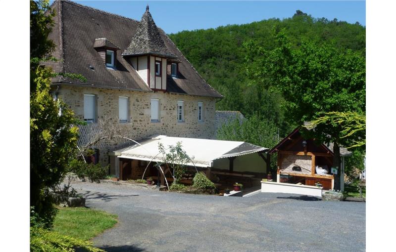 Local commercial à acheter de 230 m² à Monceaux-sur-Dordogne - 19400 photo - 1