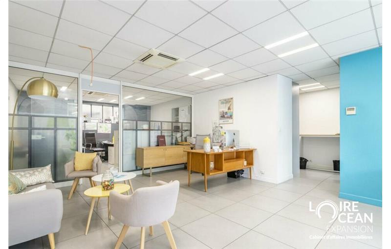 Vente de local commercial de 107 m² à Nantes - 44000 photo - 1