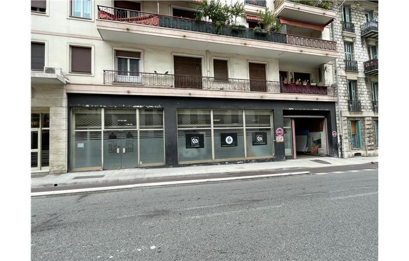 Vente de local commercial de 1 855 m² à Nice - 06000 photo - 1